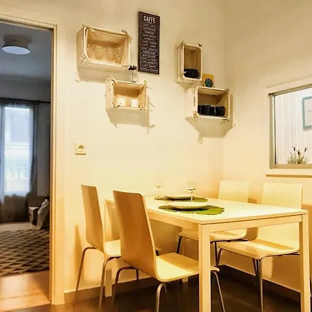 Apartament Gros Next To The - 5 Min Walking